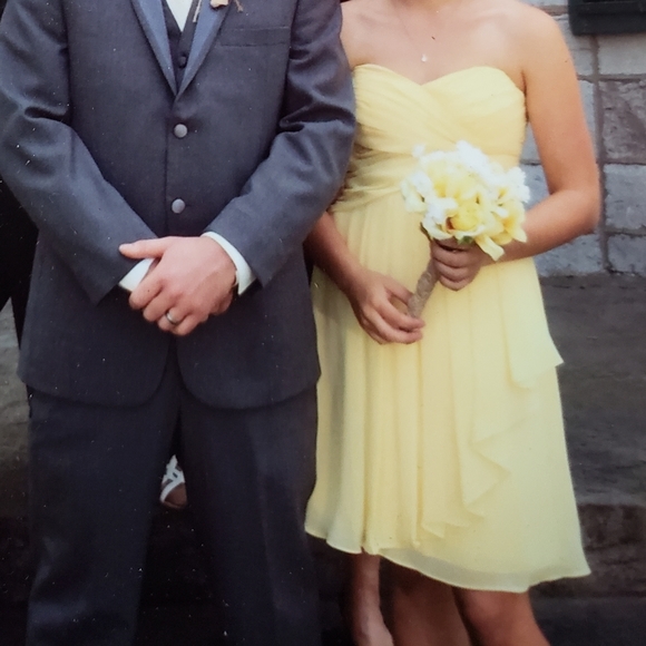 Dress - Picture 2 of 2